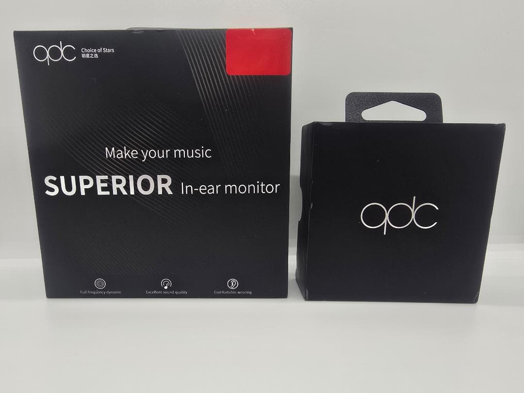 qdc SUPERIOR Vermilion Red ＋4.4mm純正リケーブル