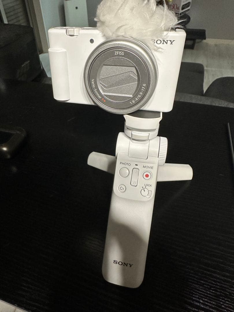 【ゆりこ】SONY VLOGCAM ZV1 II 白、グリップ付き