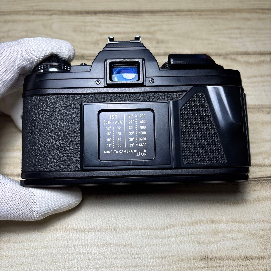 完動品 MINOLTA ミノルタ X-700 レンズ付