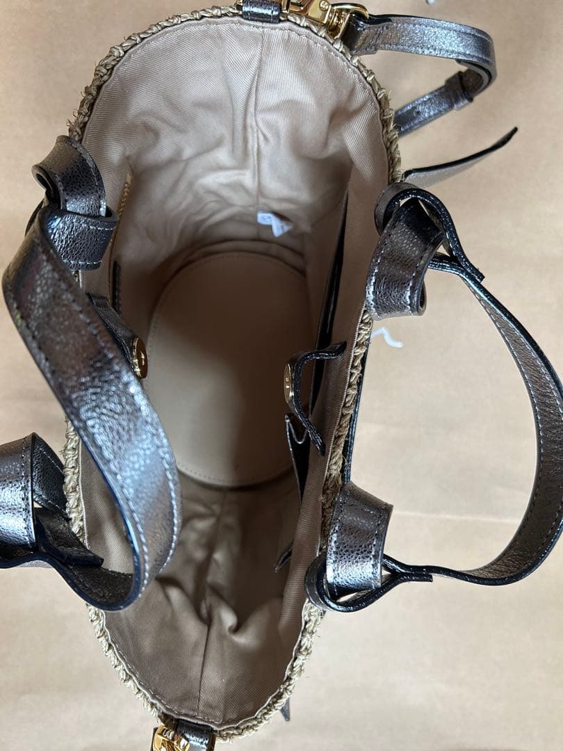 ヴィオラドーロ　アバカ製 2WAYレザーポケットトート