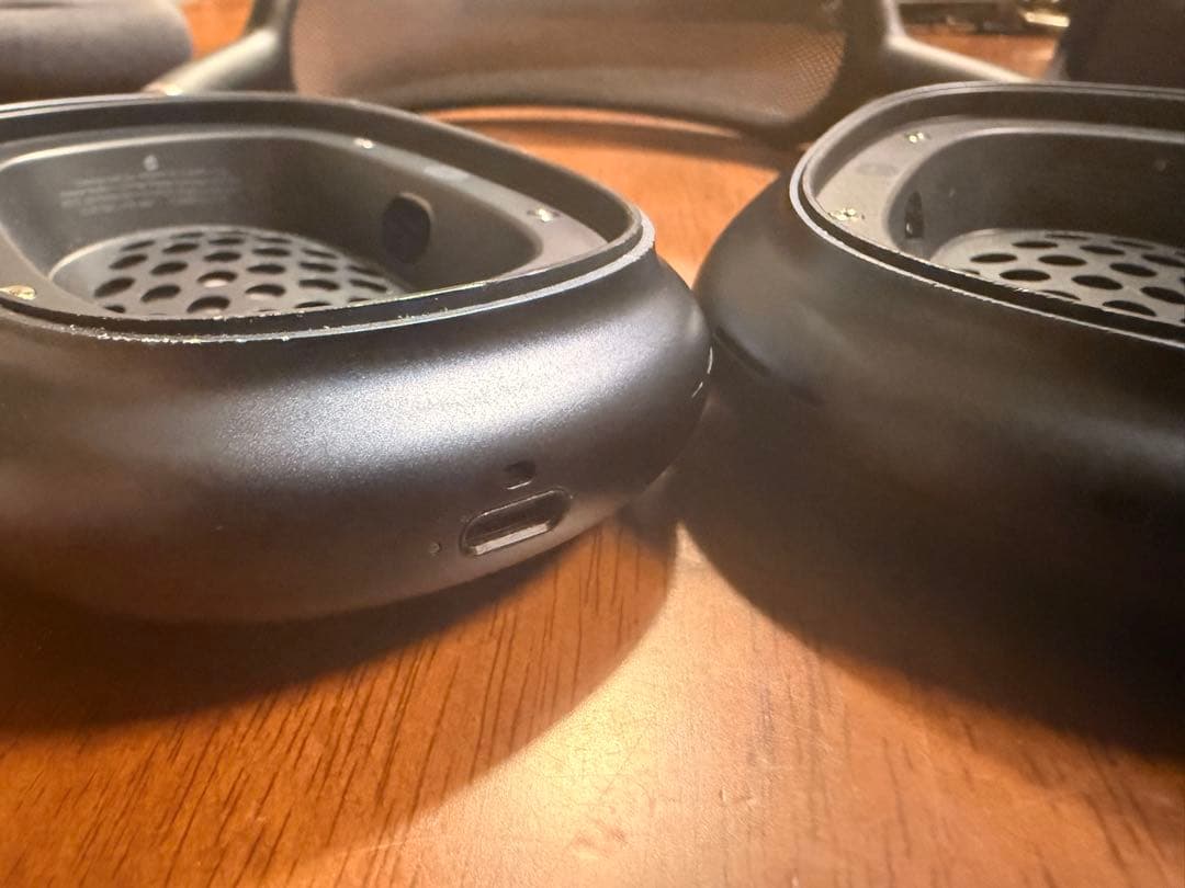 AirPods max ミッドナイト　第二世代　Type-C シリコンカバー付き