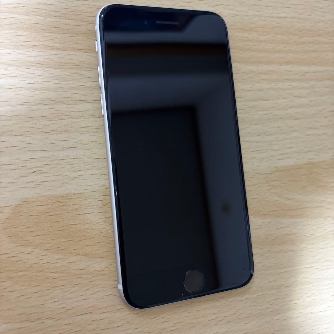 iPhone SE 第3世代 ホワイト