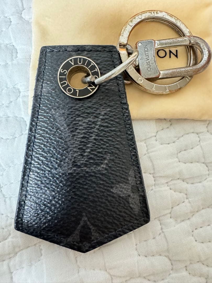 LOUIS VUITTON ブラック キーホルダー