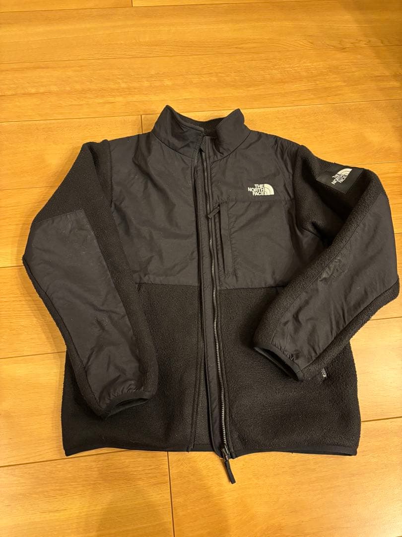 The North Face キッズ　黒 フード付きジャケット(フリース付)