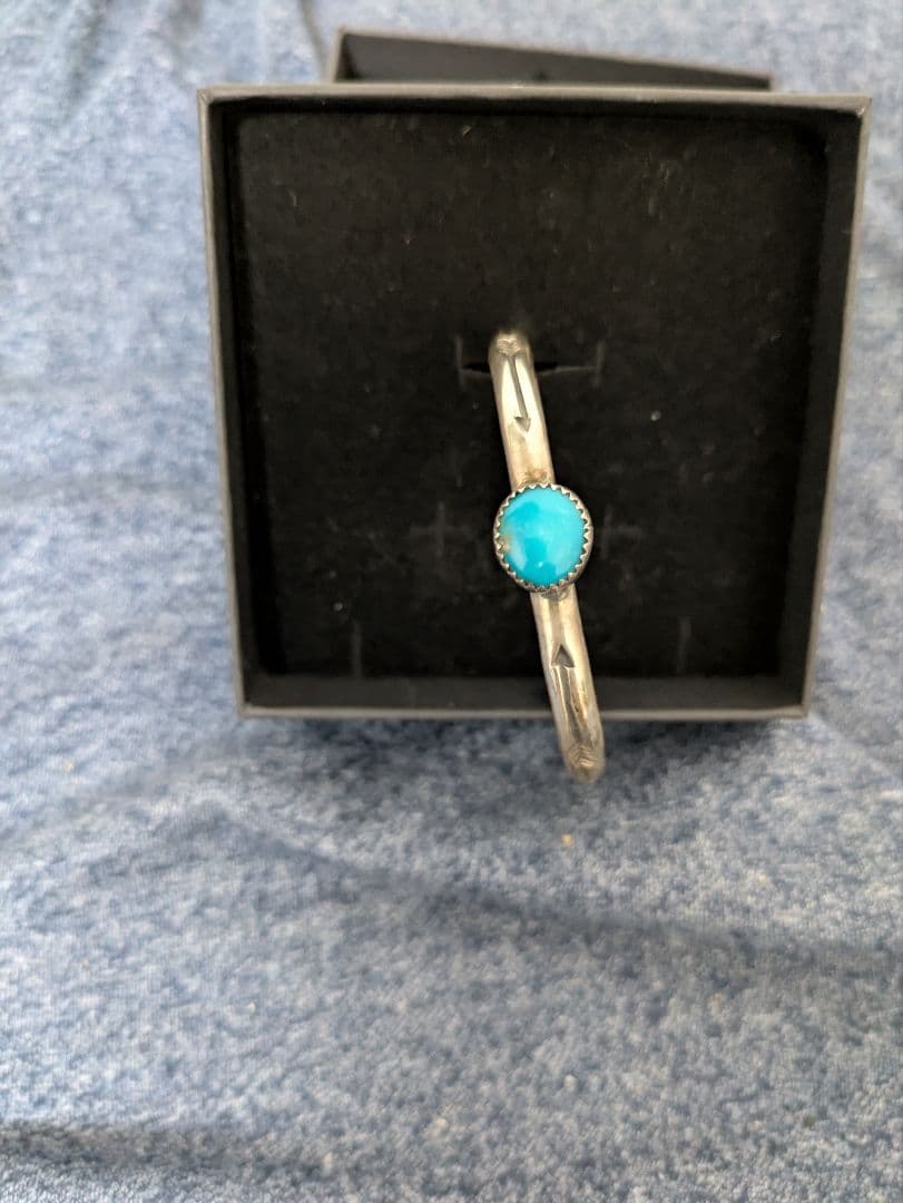 ラッキージョン ターコイズ シルバーバングル