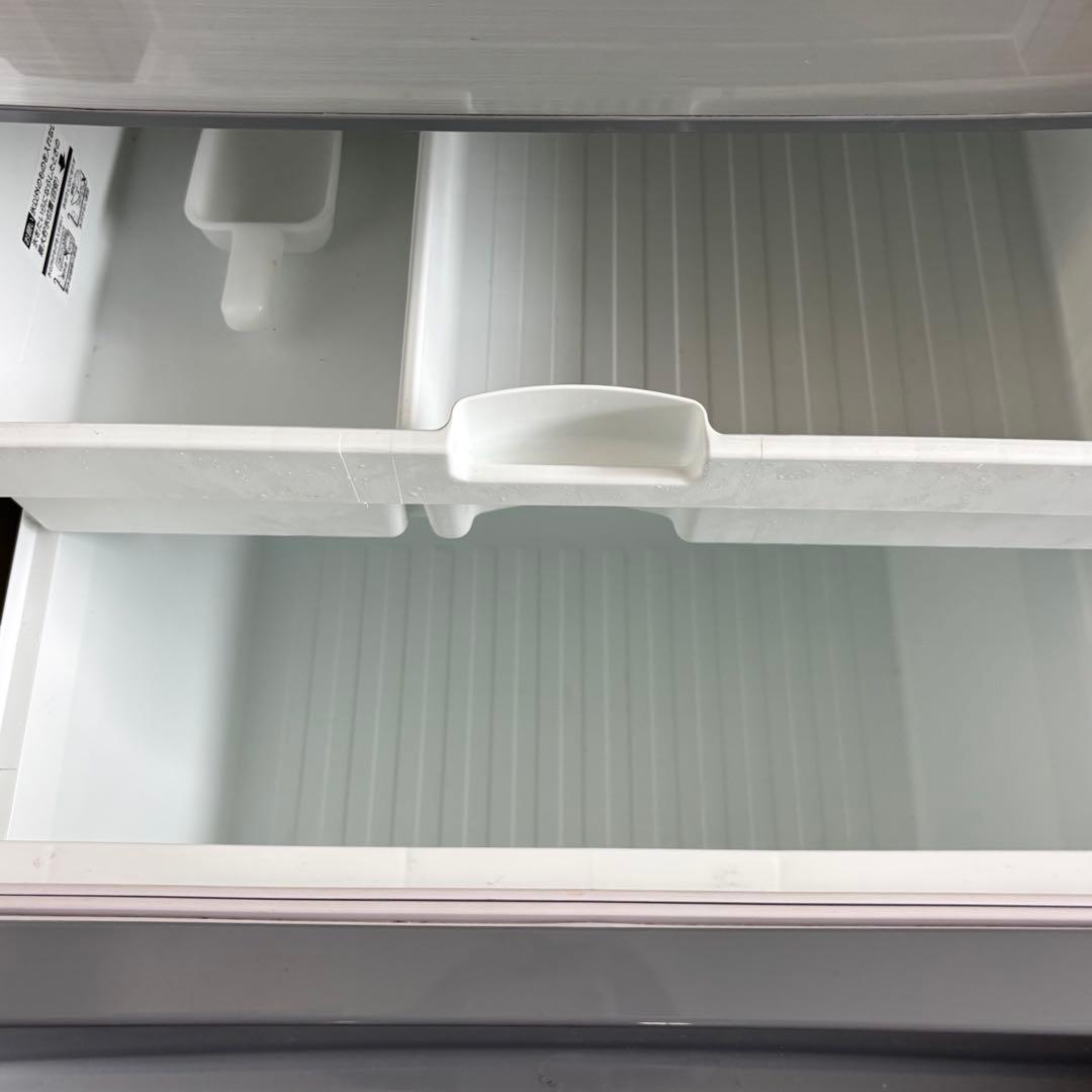 東芝 冷蔵庫 VEGETA GR-M33S(330L・右開き) 2018年