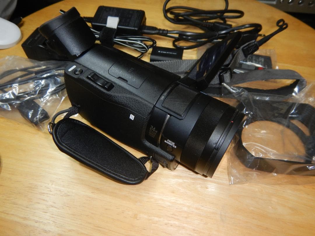 SONY ビデオカメラ デジタルHD HDR-CX900E