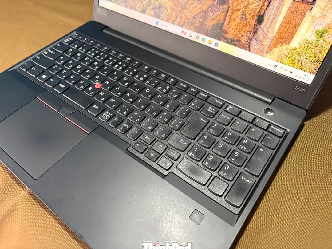 ThinkPad e590 第8世代 i5 メモリ8GB SSD256GB