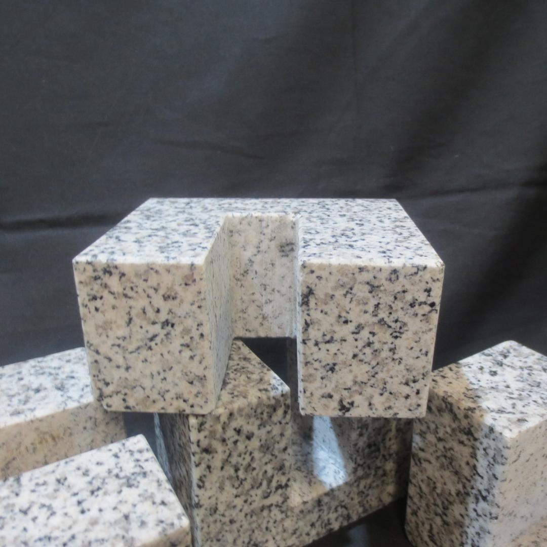 ケーブルインシュレーター ５個セット 御影石 （花崗岩）