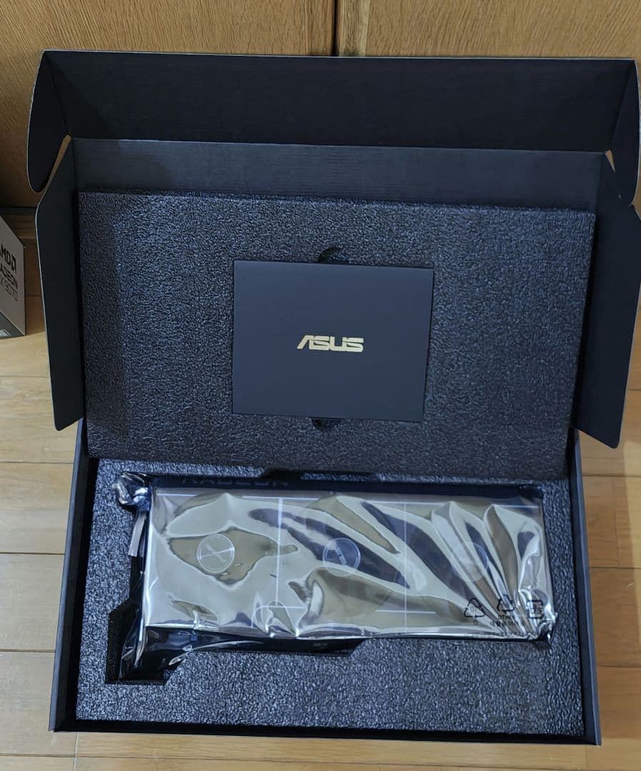 グラフィックボード・グラボ・ビデオカード ASUS PRIME Radeon RX 9070 OC 16GB