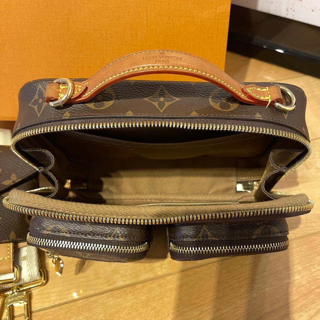 LOUIS VUITTON ユーティリティ クロスボディバッグ モノグラム