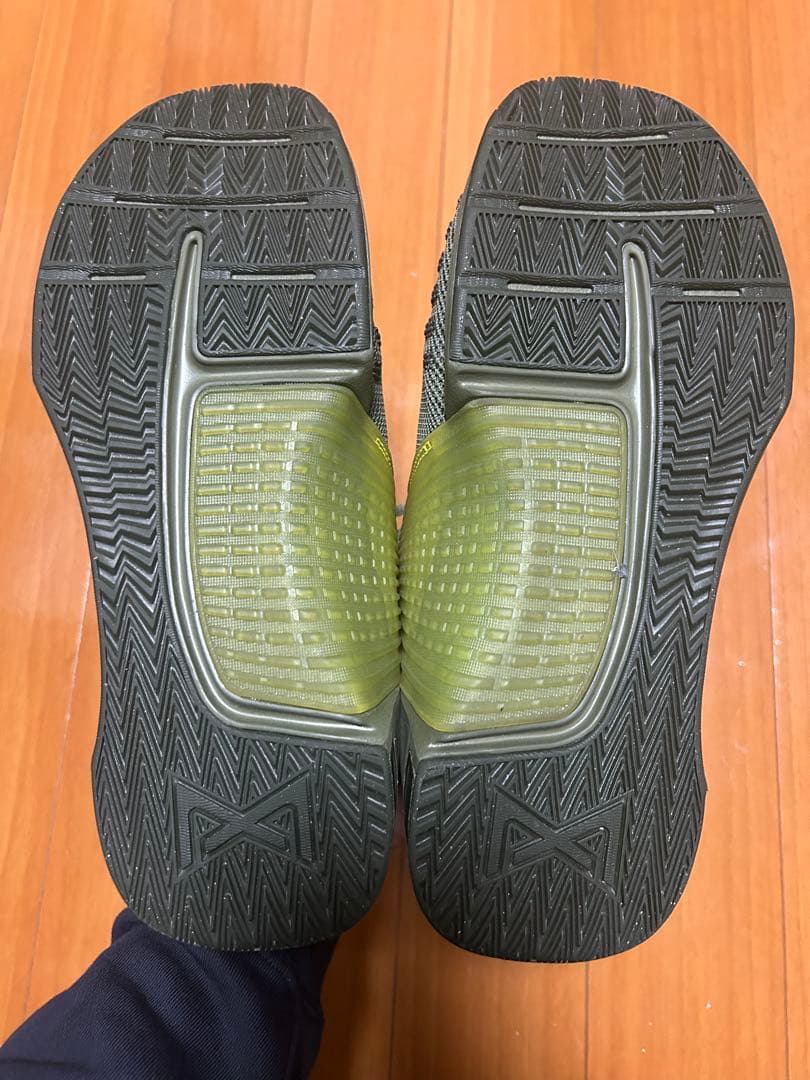 NIKE メトコン9 オリーブ