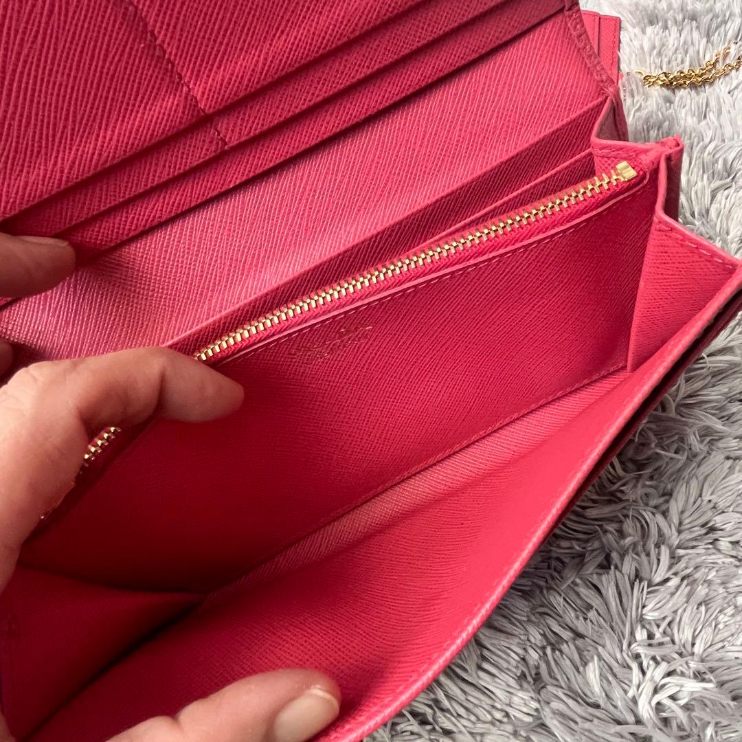 極美品✨プラダ　フィオッコ　2点　サフィアーノ　カードケース付き　ピンク