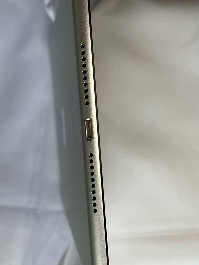 iPadmini4 32GBWi-Fi+Cellular 美品バッテリー100%