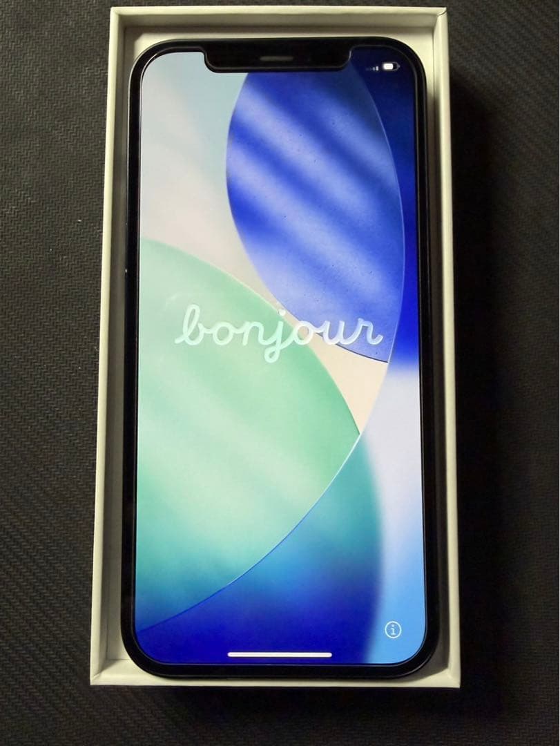 iPhone 12 128GB ブラック　中古品　ケーブル未使用　箱付