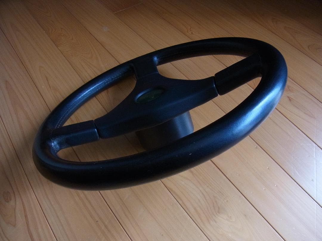 いすゞビッグホーンハンドリングバイロータス純正ステアリング