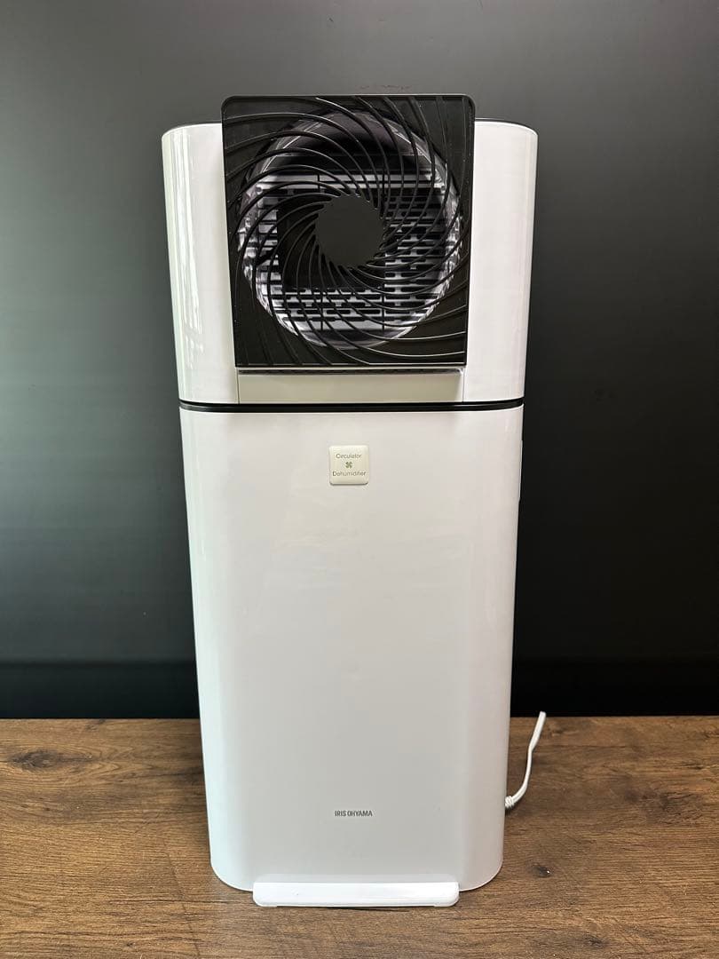 美品　アイリスオーヤマ　サーキュレーター衣類乾燥除湿機　KIJDC-L50