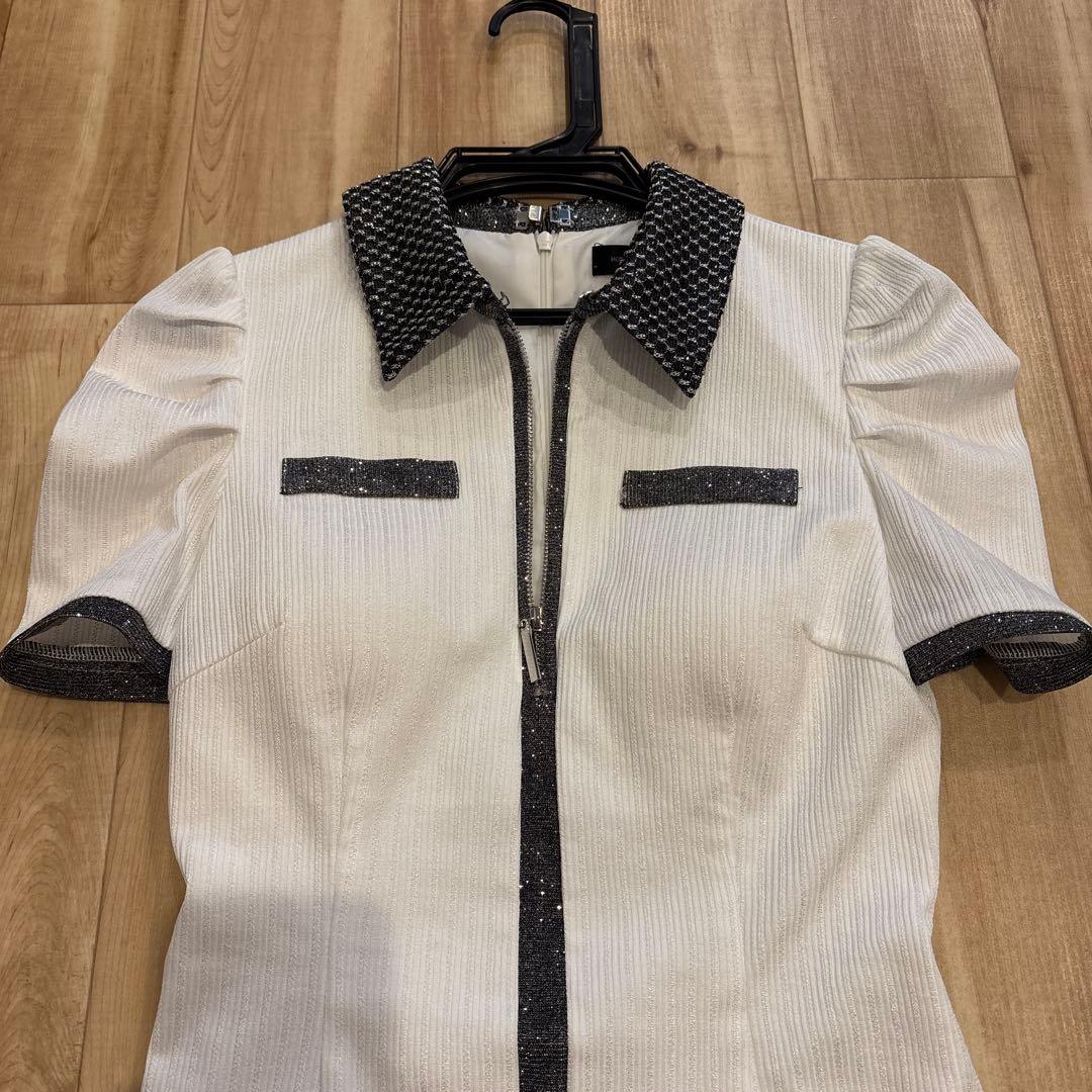 グロッシー ミニドレス