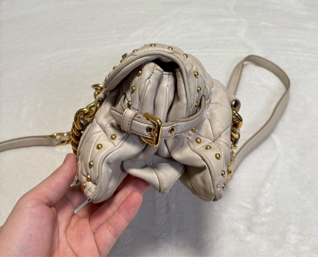 miumiu ミュウミュウ　ハンドバック　ゴールドチェーン　ターンロック　ピンク