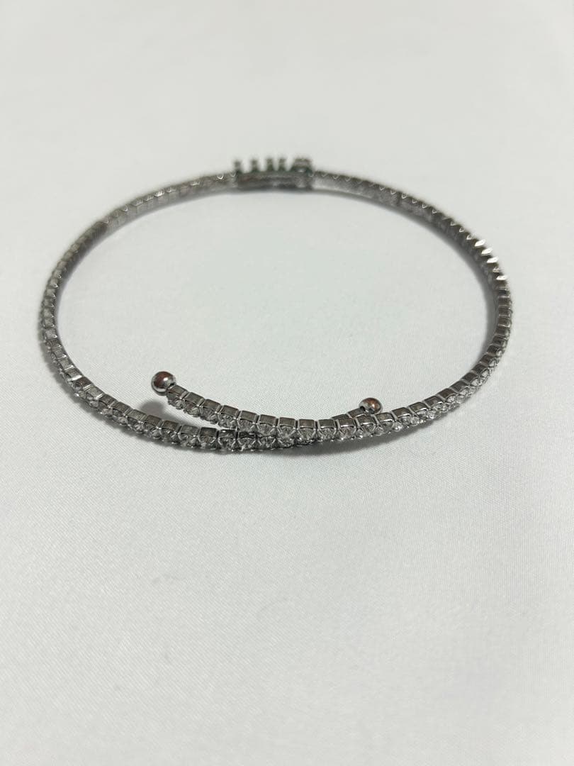 【美品】MIU MIU(ミュウミュウ) カチューシャ レディース　シルバー