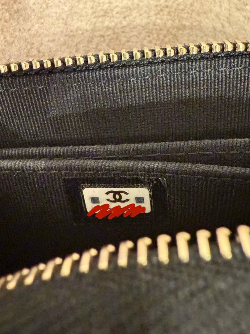 美品　CHANEL ケース　キャビアスキン　ブラック