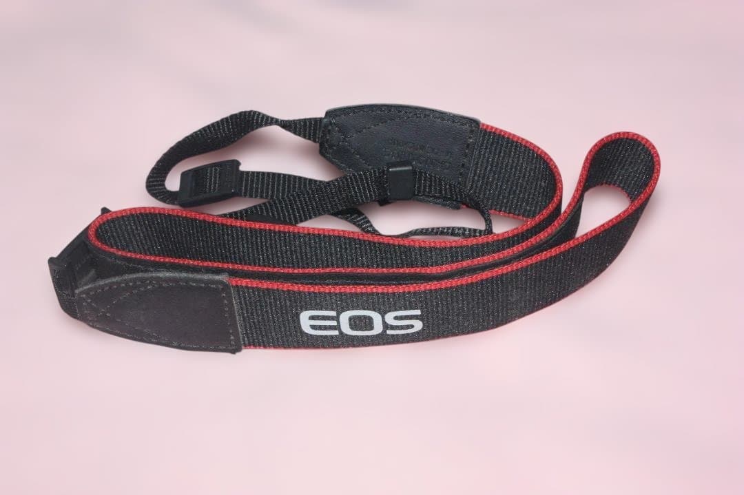 即撮影&取込可★EOS Kiss Digital N ★電池&カード&リーダー付