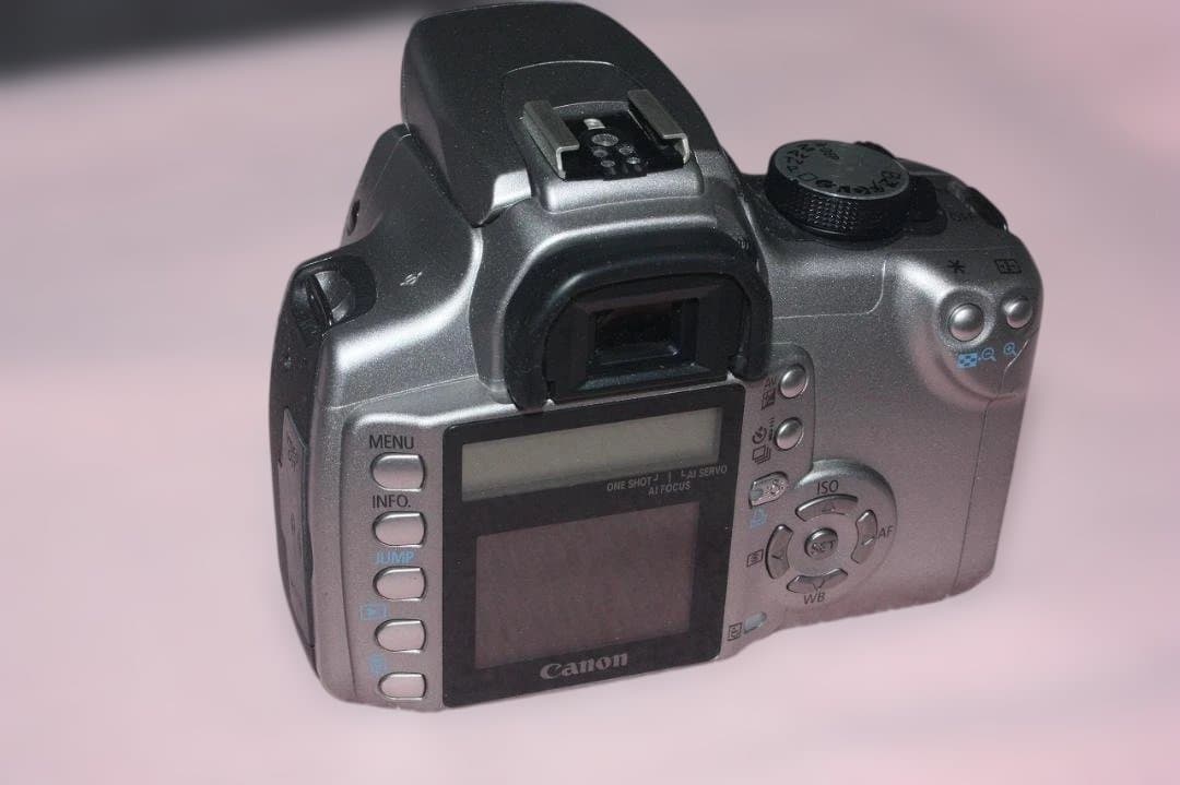 即撮影&取込可★EOS Kiss Digital N ★電池&カード&リーダー付