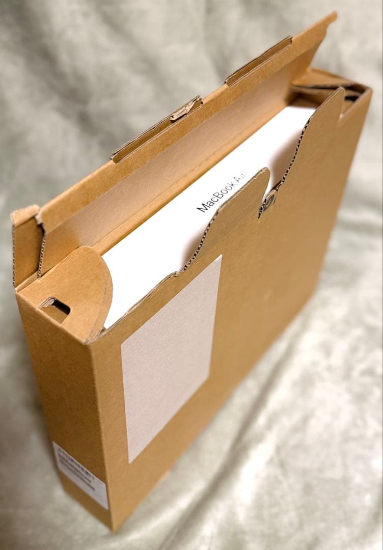 美品 MacBook Air 13インチ M3 16GB 512GBミッドナイト