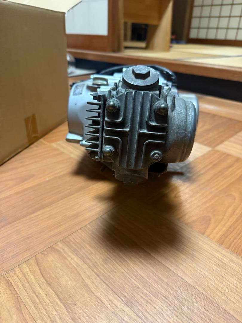 HONDA CD90 エンジン