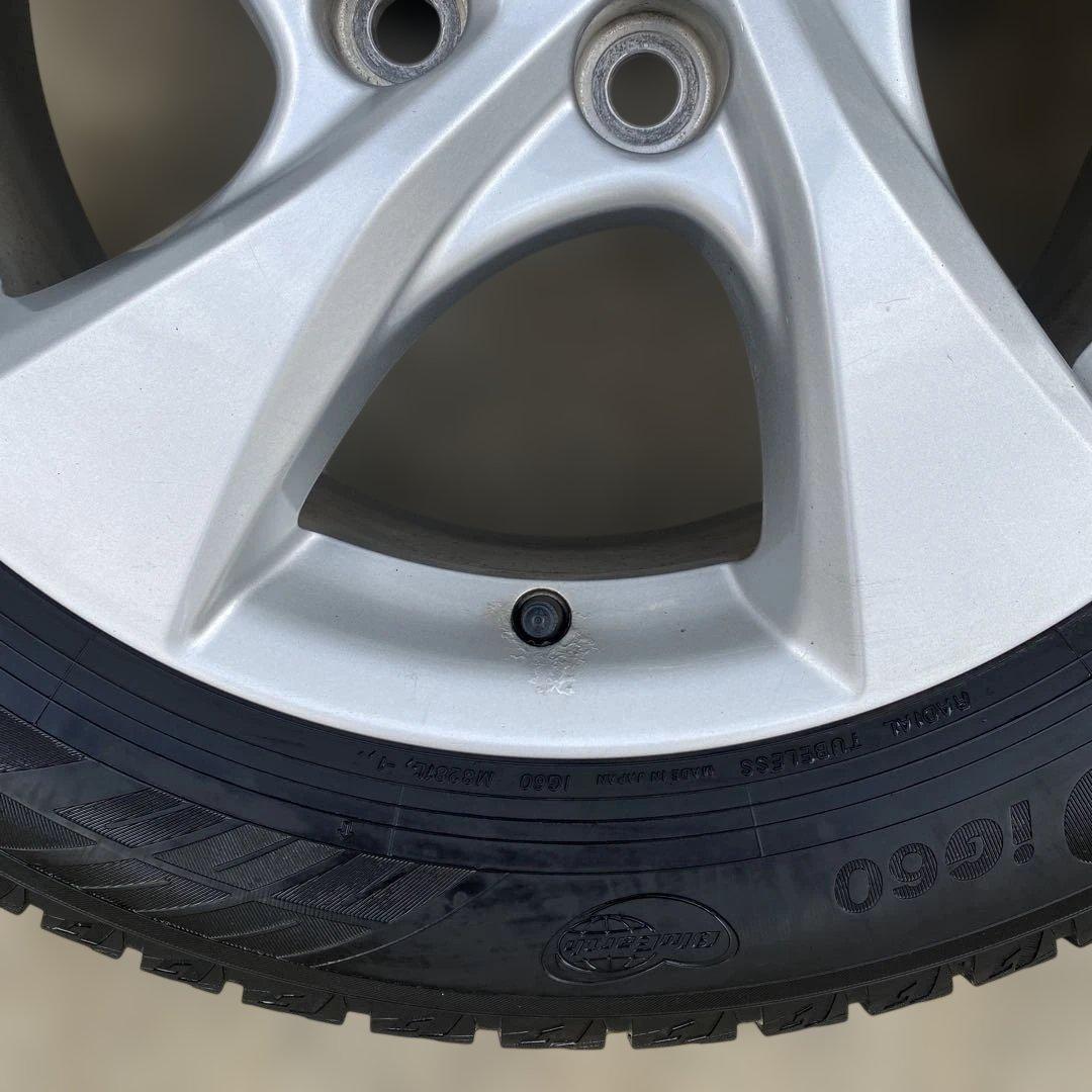 トヨタ純正アルミ付 215/60R17スタッドレスヨコハマIG60 C-HR