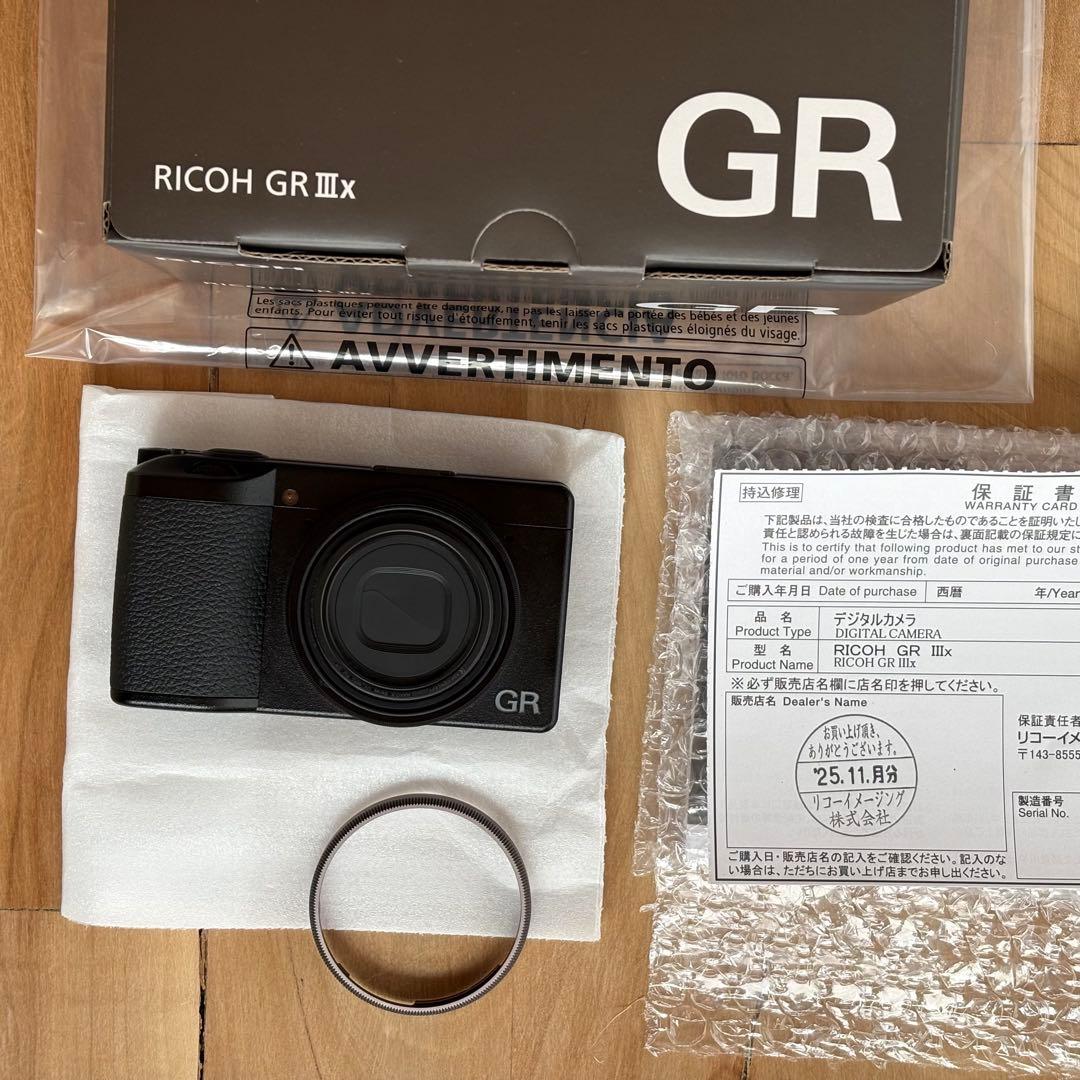 【極美品】 RICOH GRIIIx 【2025年11月分　付属品多数】