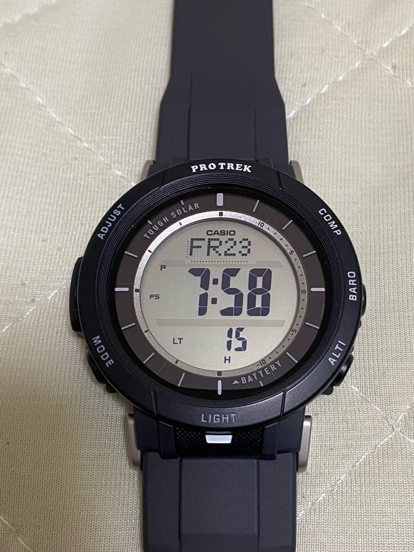 カシオ　プロトレック　PRG-30-1JF 中古