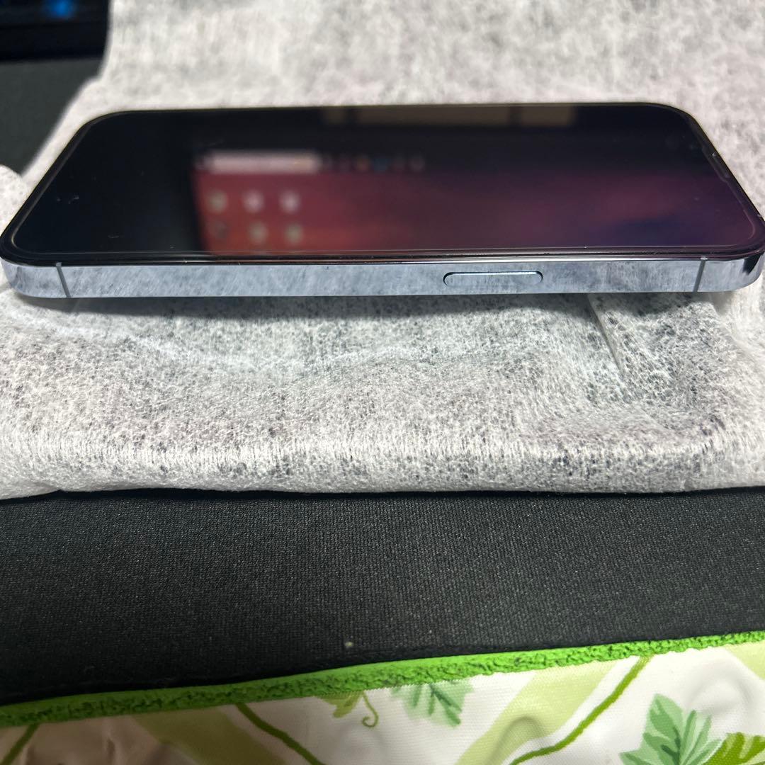 iPhone 12 pro本体中古