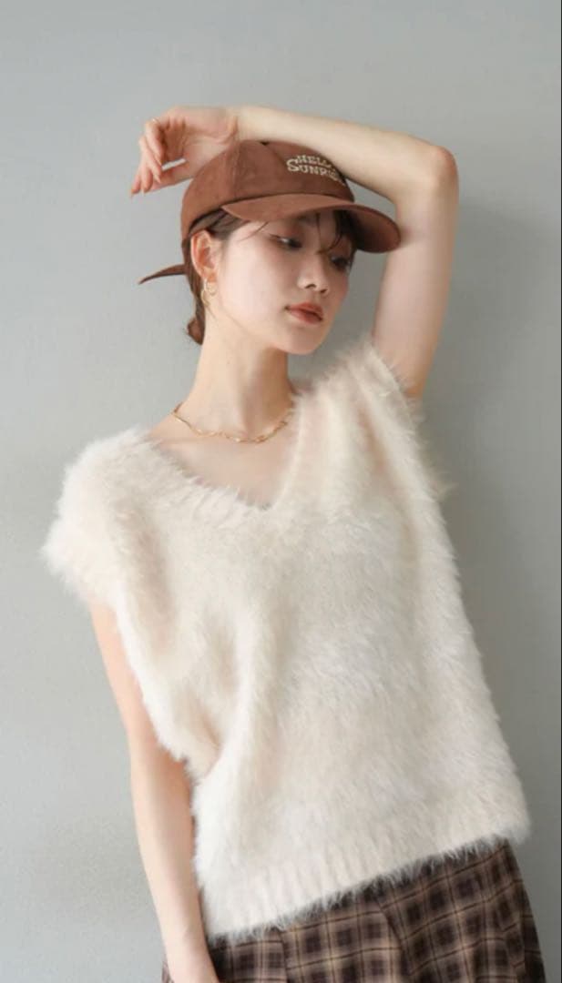 Lumier ラメシャギーVネックニットベスト+ベルトループデザインワイドパンツ