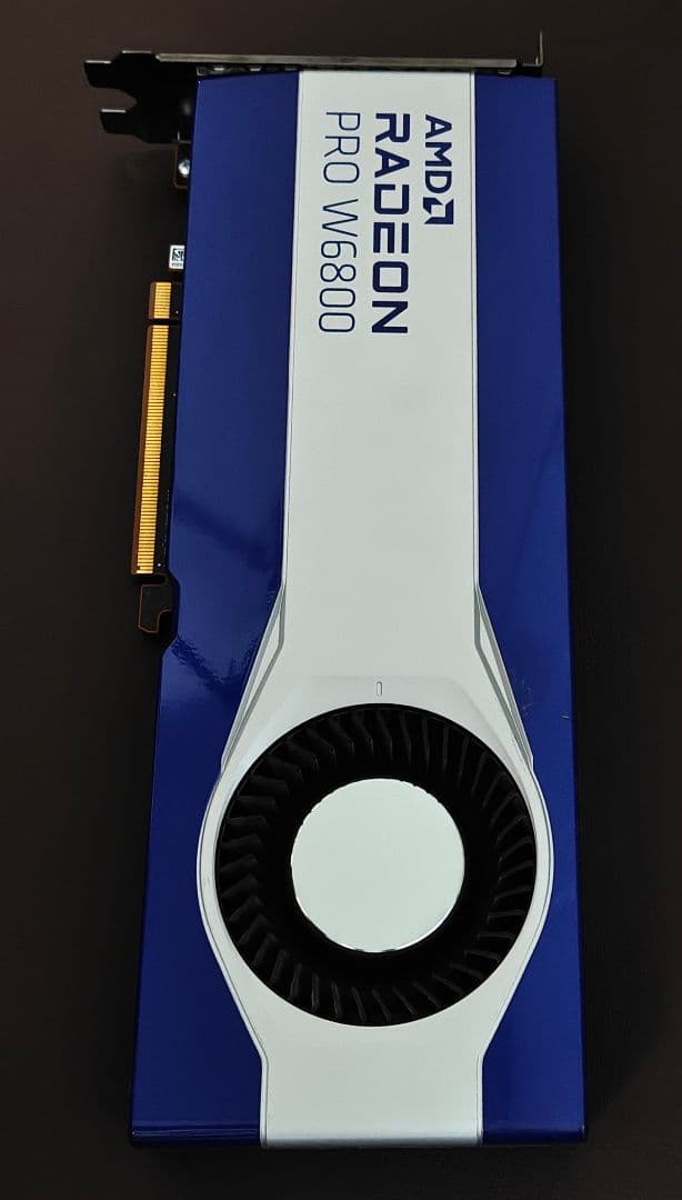 グラフィックボード・グラボ・ビデオカード Radeon pro w6800 GDDR6 32GB