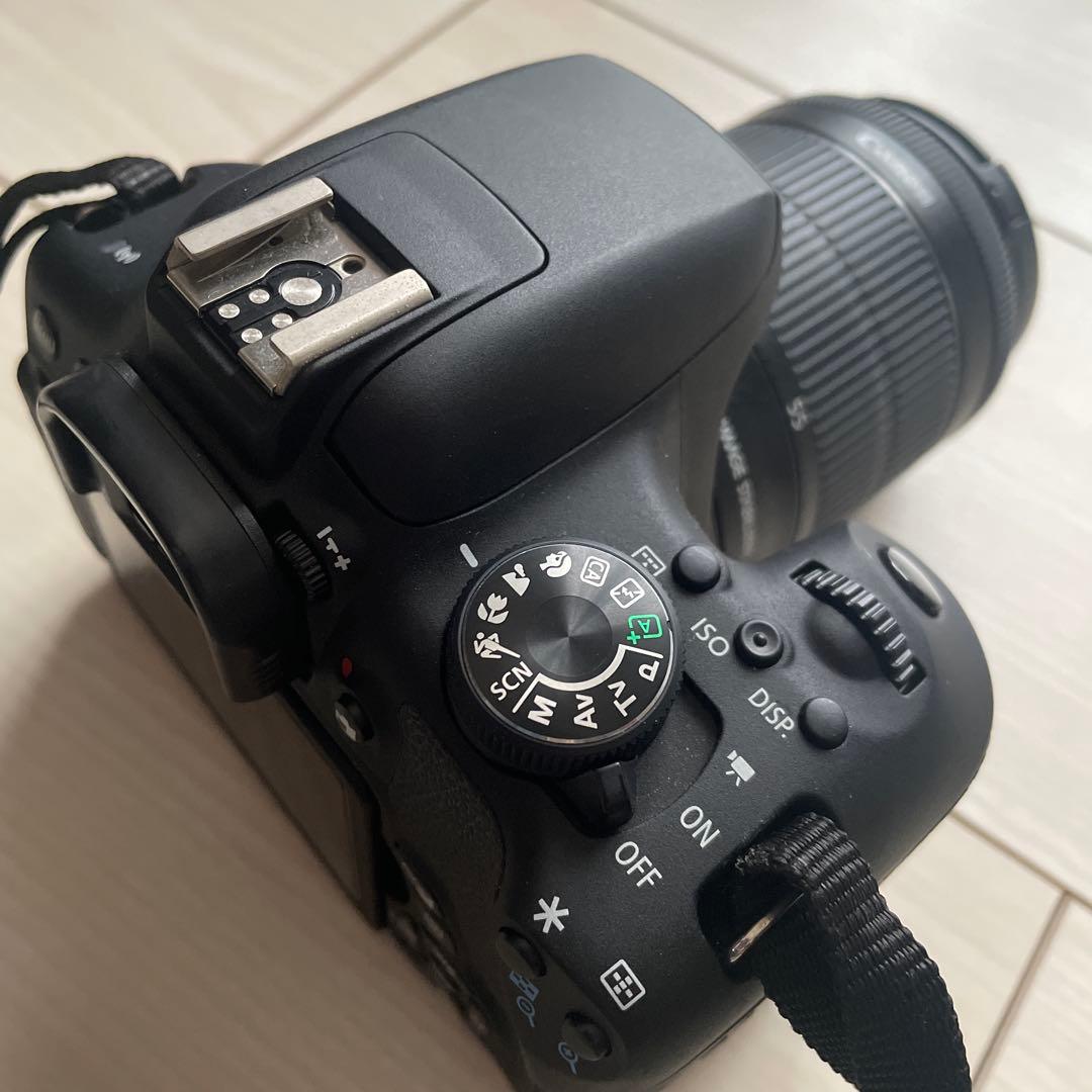 デジタルカメラ Canon DOUBLE ZOOMKIT EOS kiss X8i