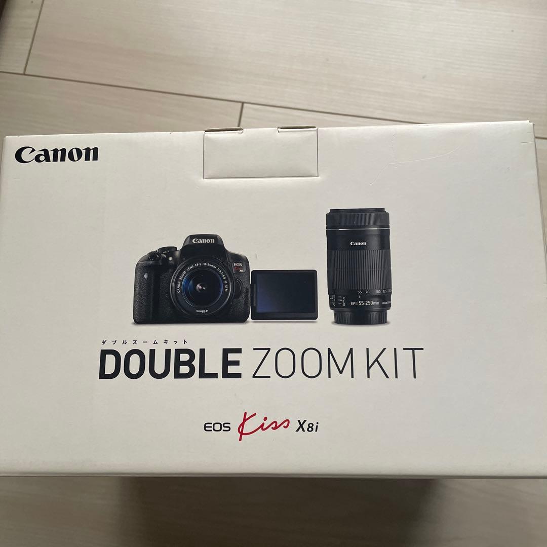 デジタルカメラ Canon DOUBLE ZOOMKIT EOS kiss X8i