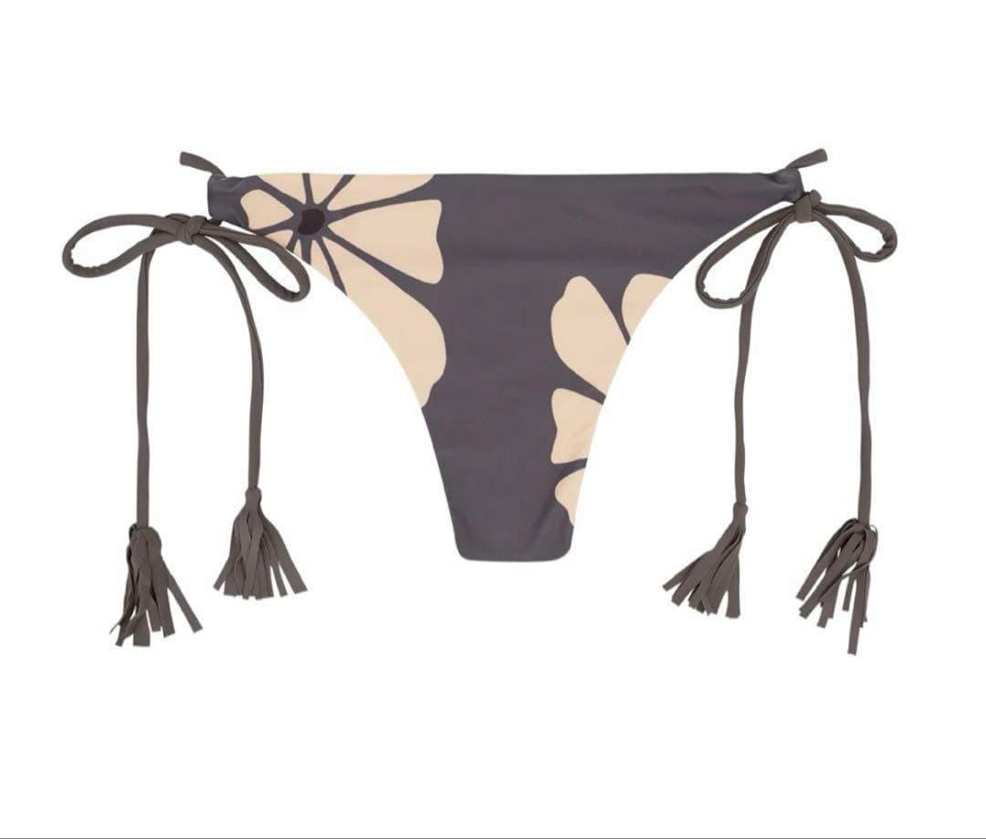 RESELVES 水着 上下セット 【 空さん専用⠀】