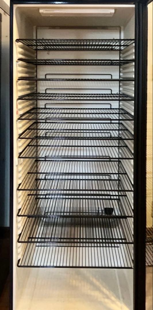 ドイツ製高級ワインセラー大型　右開きH160cm Chambrair