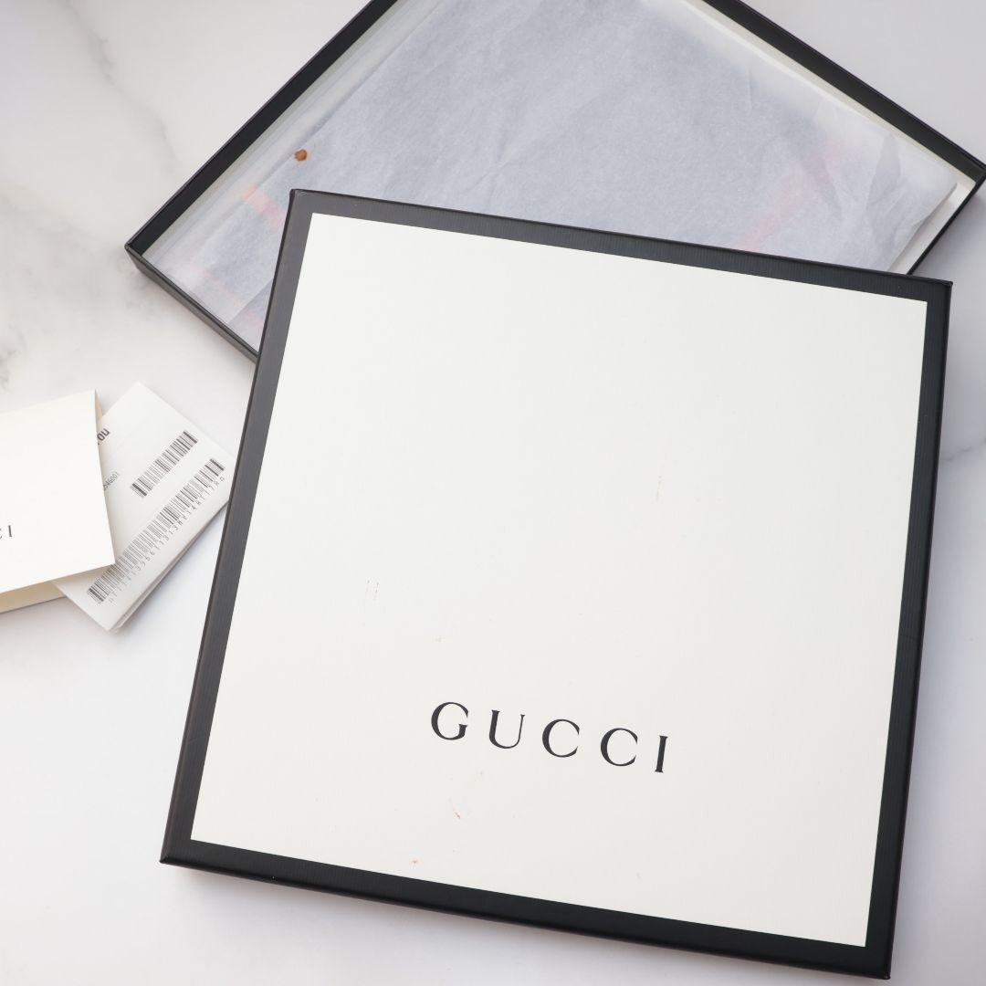 未使用 グッチ GUCCI ネイビー シルク ハンカチ ポケットチーフ