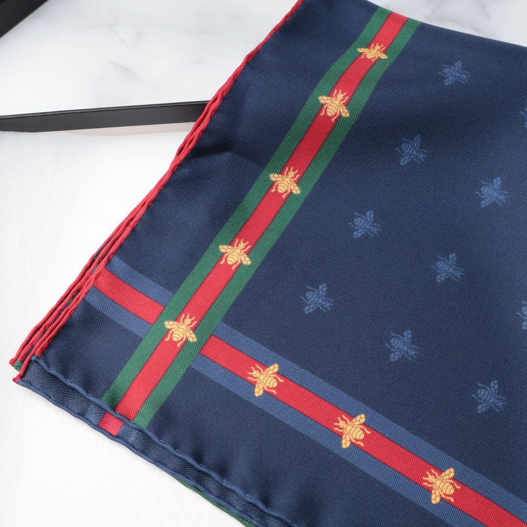 未使用 グッチ GUCCI ネイビー シルク ハンカチ ポケットチーフ