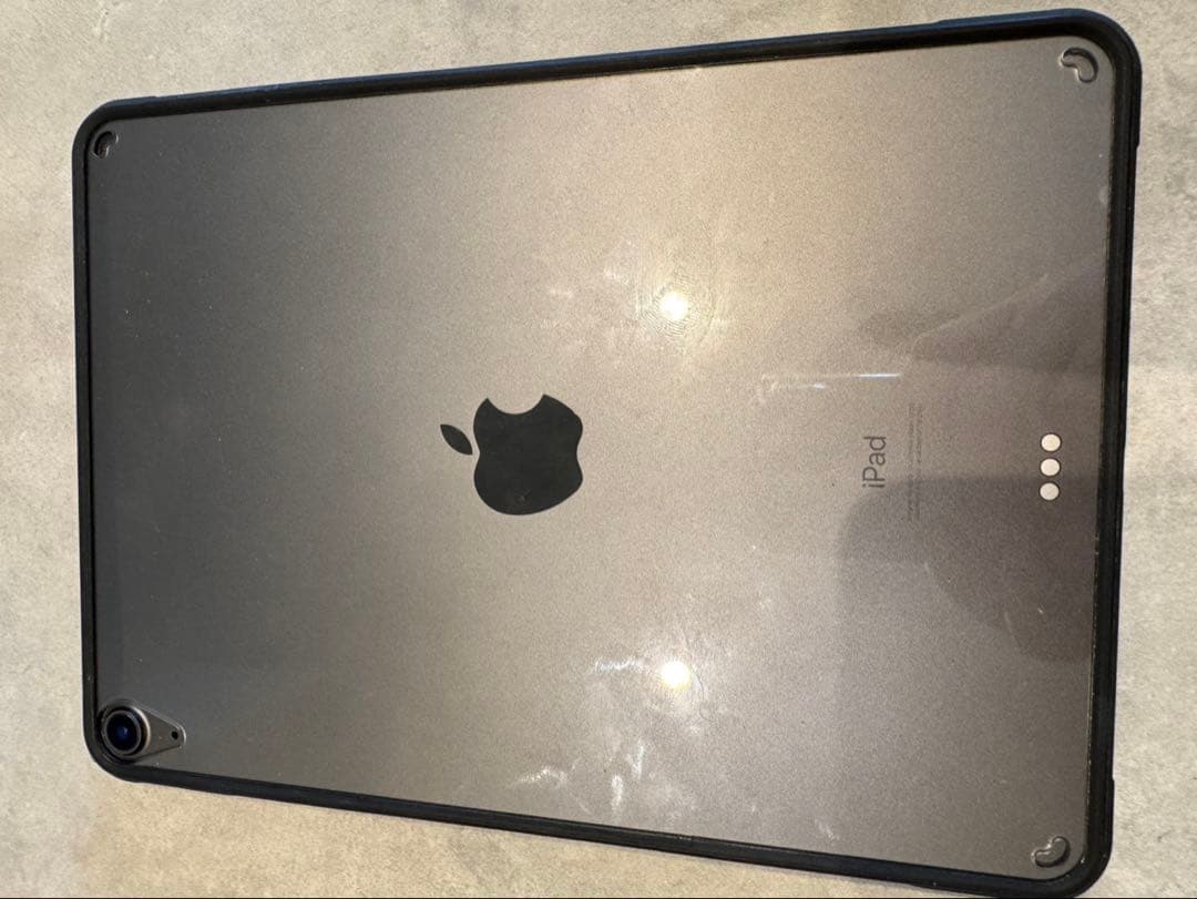 iPad Air 第4世代　64GB Wi-Fiモデル スペースグレイ