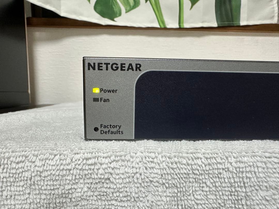 NETGEAR XS708Ev2｜8ポート 10GbE スイッチ美品・動作確認済