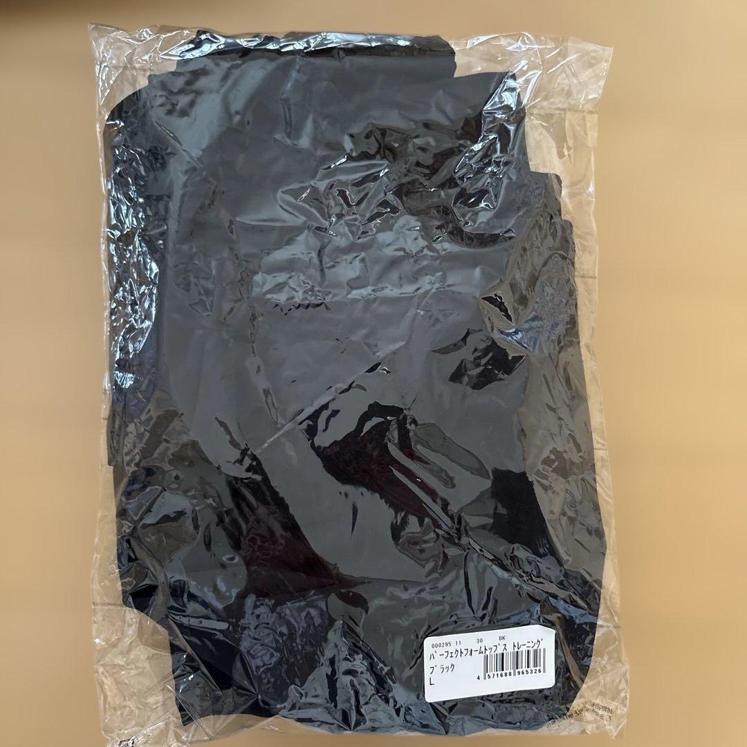 【cas3】Rintosull トレーニングウェア上下Ｌサイズ&ソックス