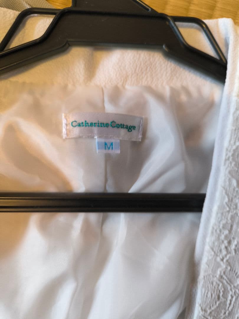 袴セット白いレース模様の長襦袢、お花半襟、フワフワ帯付きセット　別売ブーツ有