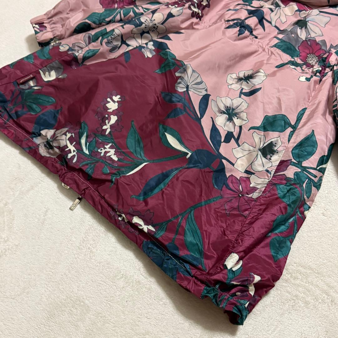 美品　モンクレール　リバーシブルコート　花柄　00(S位)