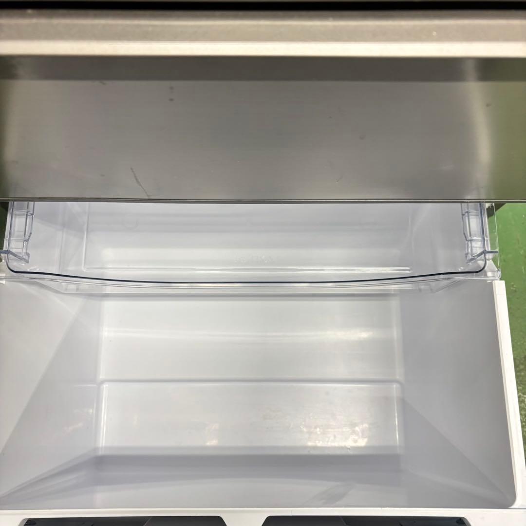 521 AQUA 大型冷蔵庫 300L強 小型　家庭用 左開き 自動製氷