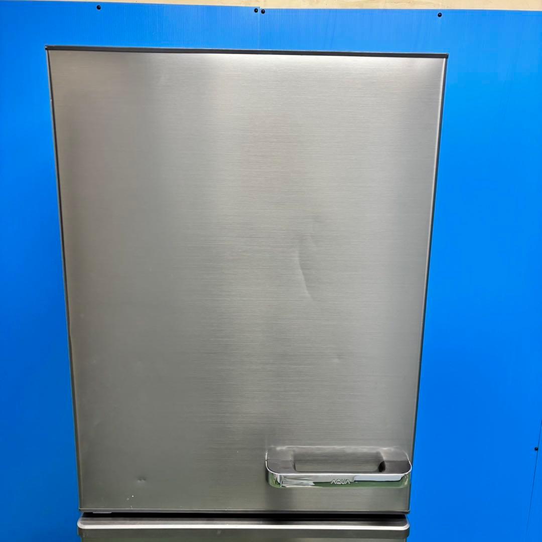 521 AQUA 大型冷蔵庫 300L強 小型　家庭用 左開き 自動製氷