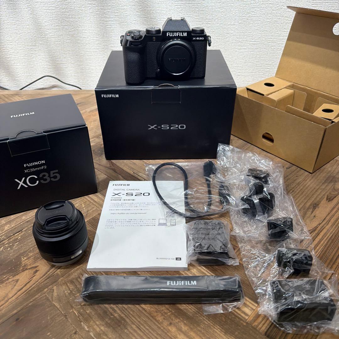 FUJIFILM X-S20 ミラーレス一眼/FUJINON XC35mmF2