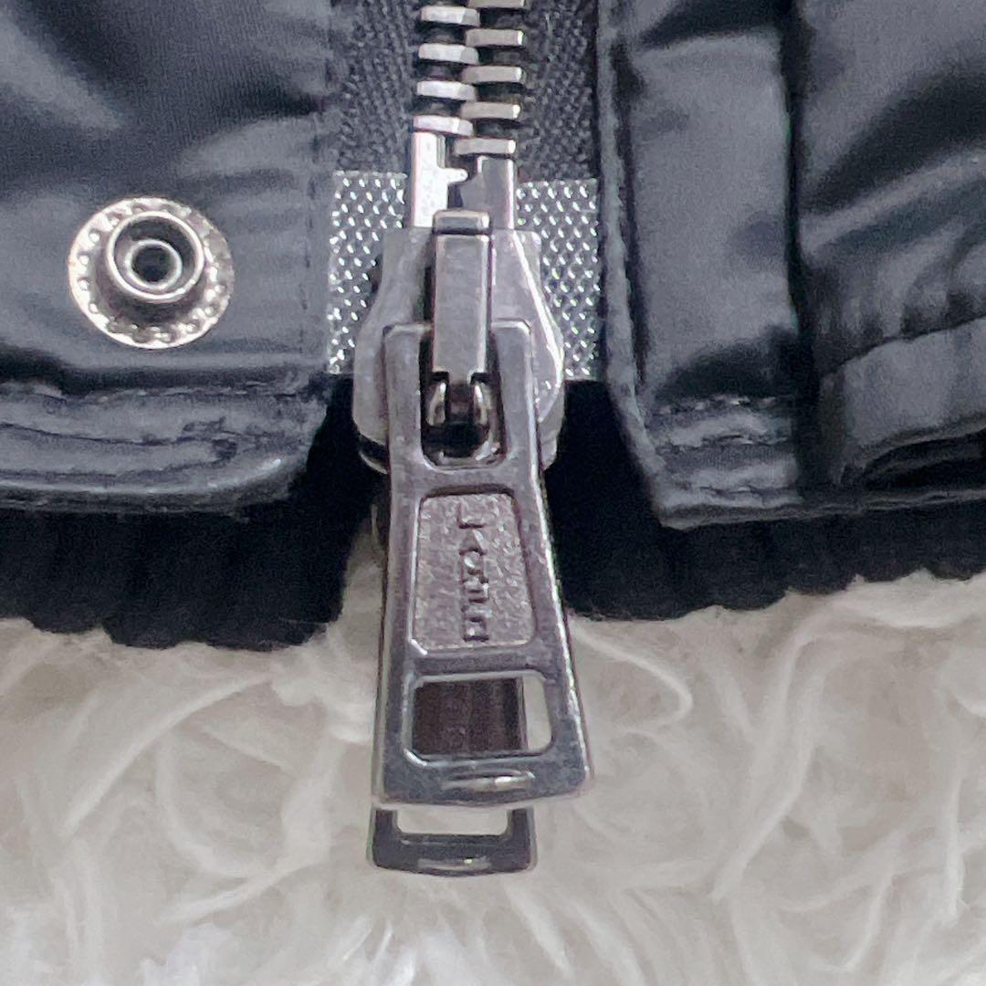 AKM ダウンベスト Y2K レザー切替 ギラつき 黒 カシミヤ混　アーカイブ